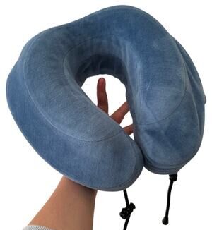 Cabeau Blue Evolution Classic Memory Foam Neck Airplane Pillow Washable Cover